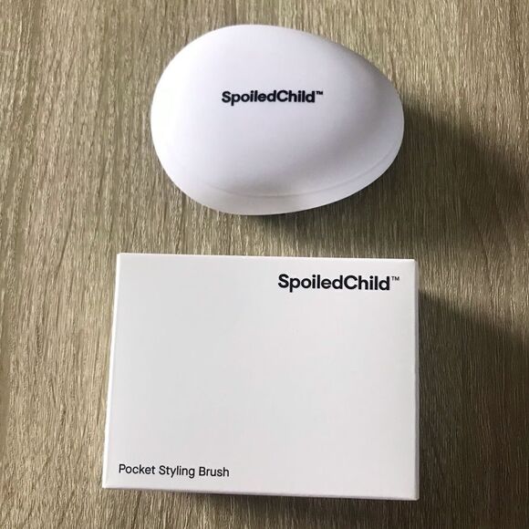 NEW … SPOILED CHILD Pocket Styling Brush - Picture 1 of 2